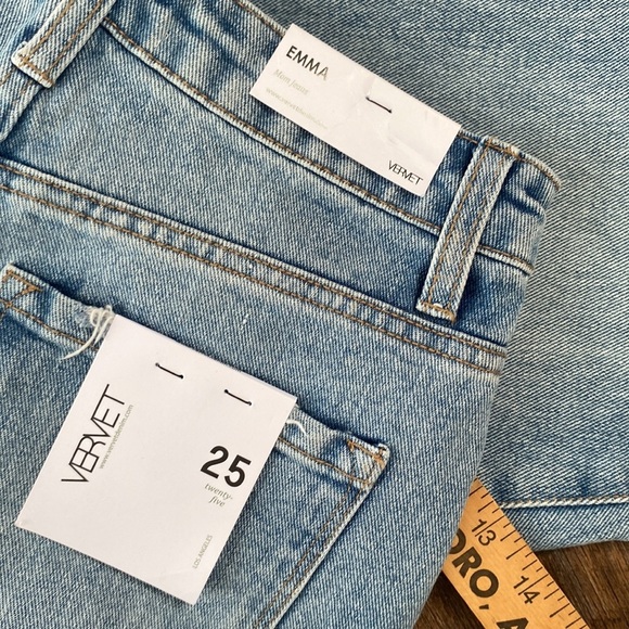 VERVET EMMA HIGH WAISTED MOM JEAN W/DISTRESSED SEMI RIDGID DENIM - Picture 13 of 13